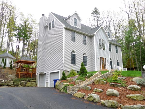28 Lake Shore Dr