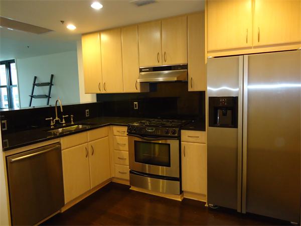 Lofts.com apartments, condos, coops, houses & commercial real estate - South Boston Lofts (Condo)