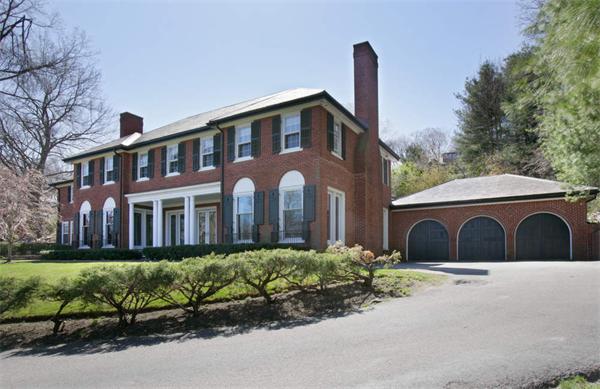 206 Buckminster Rd