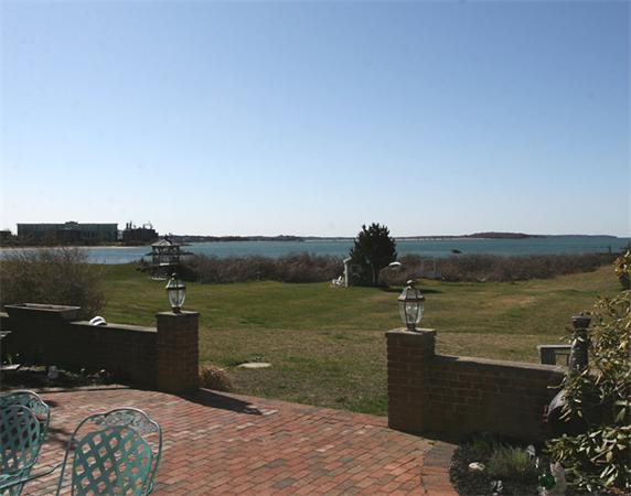 37 Pine Tree Drive