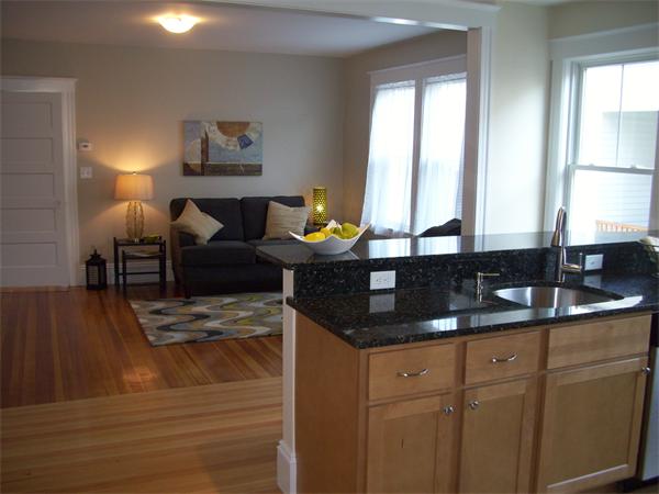  Salem MA Open Houses | Open Homes | CPC Open Houses, Newly developed condos! Luxury NEW townhome featuring 3 bedrooms, open kitchen/d