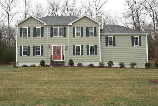 10 Roland Way