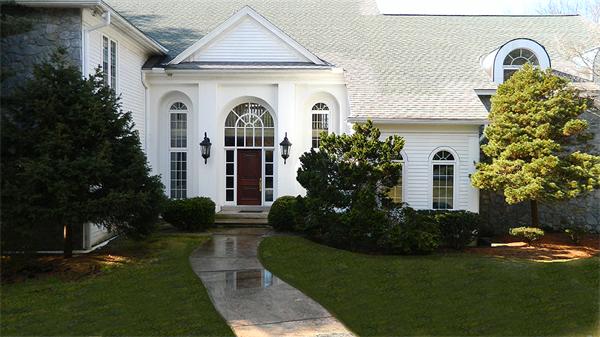 24 Nancy Ct