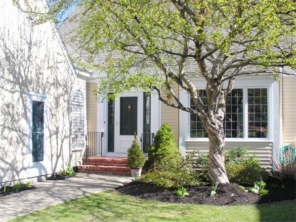 32 Martingale Ln