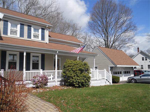 10 Oak St