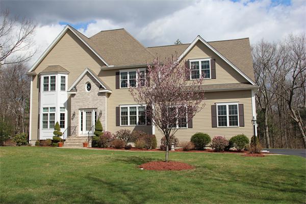 11 Cardinal Circle