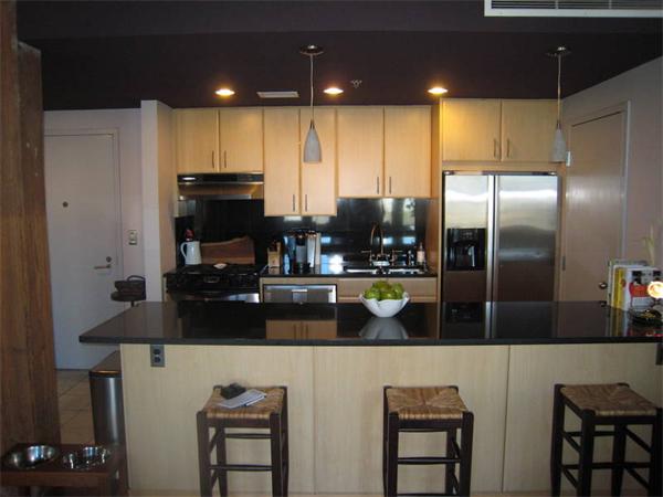 Lofts.com apartments, condos, coops, houses & commercial real estate - South Boston Lofts (Condo)