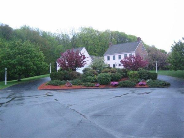 12 Alana Dr