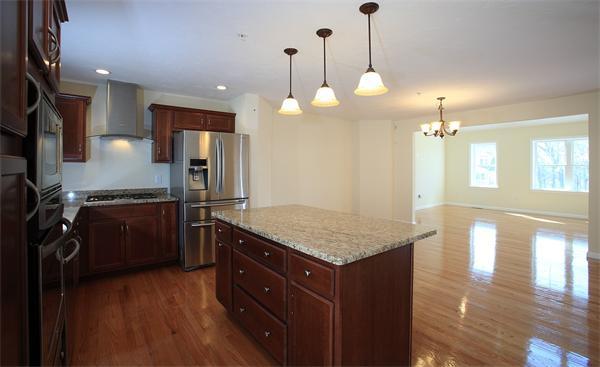 24 Flint Pond Dr