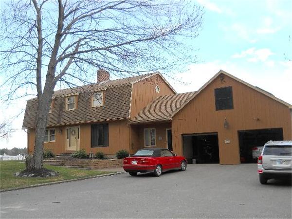 11 Sunset Isle Dr.