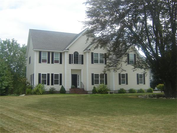 205 Maple St