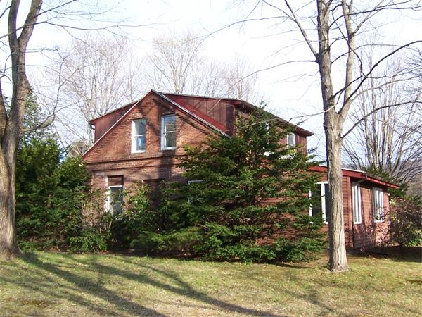 255 Pearl St