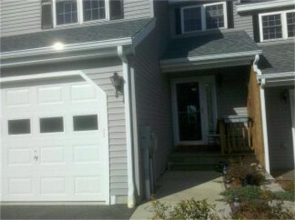79 Green Briar Rd