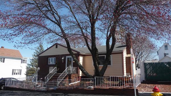 75 Elmwood St
