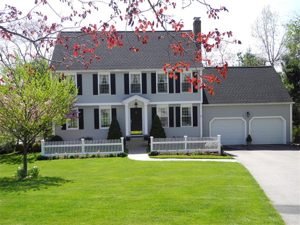  Andover MA Open Houses | Open Homes | CPC Open Houses, HARD-TO-FIND 4 Bdrm/2.5 Ba Colonial on QUIET CUL-DE-SAC ! Lovingly-maintained by