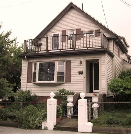 128 Cottage St