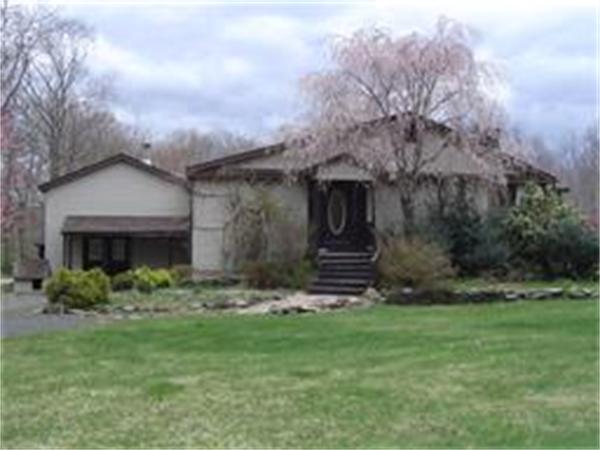 207 Moulton Hill Rd