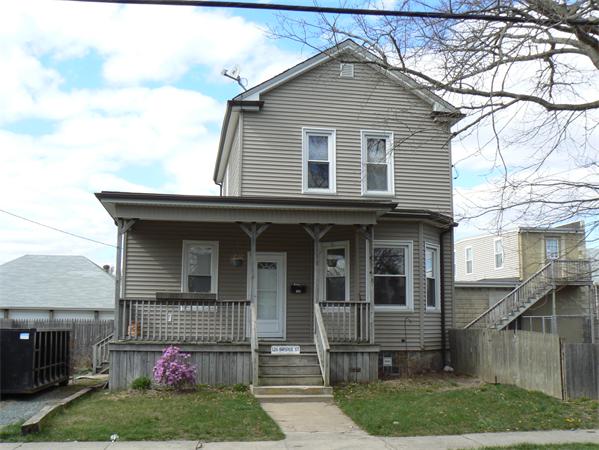 126 Bridge St