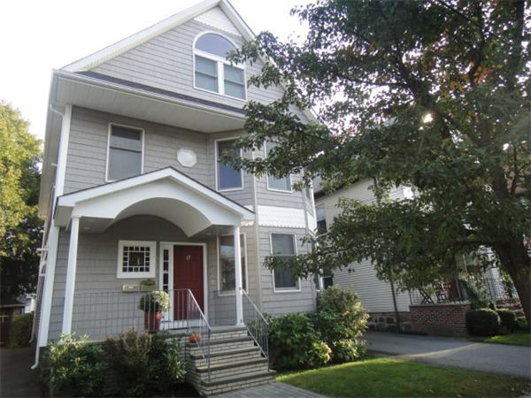 17 Madison St
