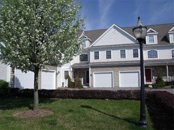 416 Tamarack Ln