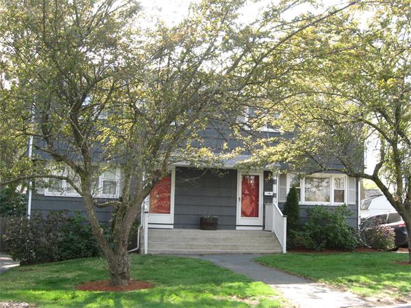  Winchester MA Open Houses | Open Homes | CPC Open Houses, Great value and fantastic space combine to make this property 