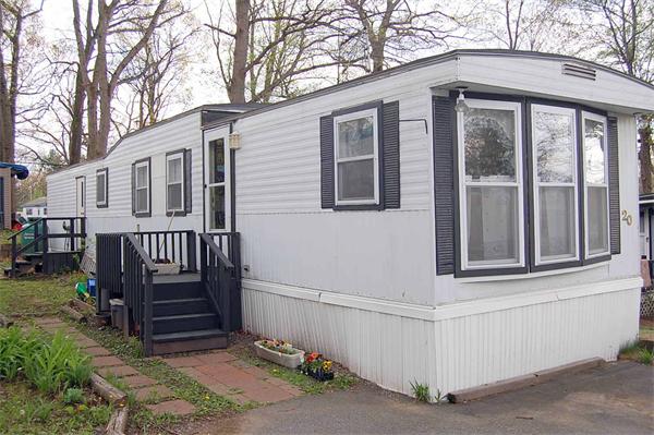 20 Mobile Ave., Chelmsford, MA 01824