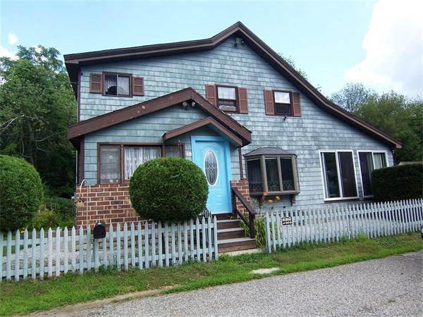 12 Doris Ave