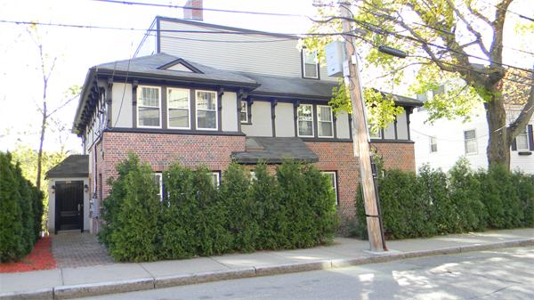 280 Tappan St