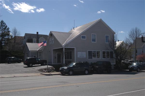 135 N Beacon St