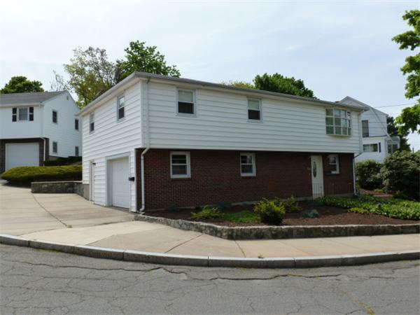 40 Lanark Rd