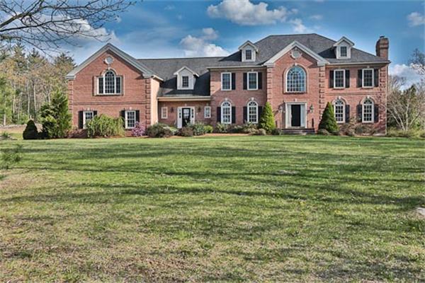 43 Heritage Hill Road