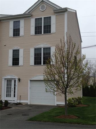 4 Harbor Mist Dr