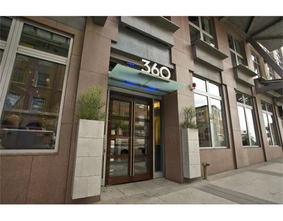 Lofts.com apartments, condos, coops, houses & commercial real estate - Back Bay Lofts (Condo)