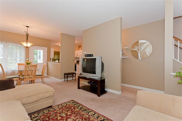  Lincoln MA Open Houses | Open Homes | CPC Open Houses, Impeccable townhouse in picturesque historic Lincoln. Sun filled  w/ open floor 