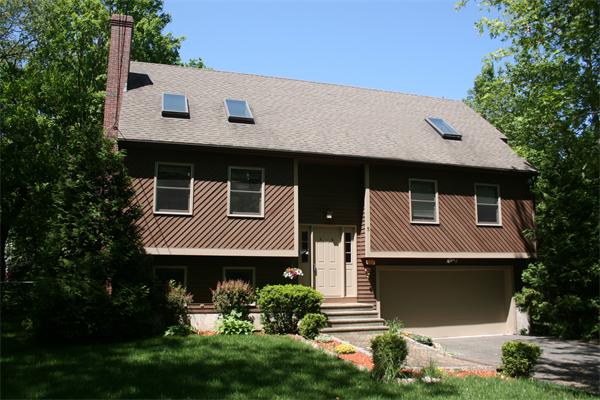 5 Ethelyn Circle
