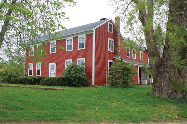 38 E Brookfield Rd