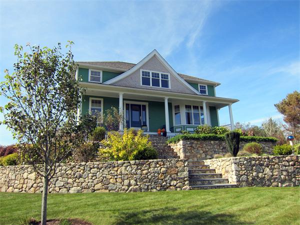 14 Summit Drive