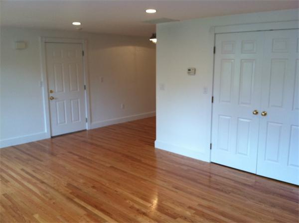 21 Railroad Ave