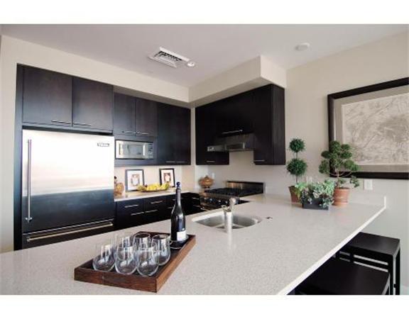 Lofts.com apartments, condos, coops, houses & commercial real estate - South End Lofts (Condo)