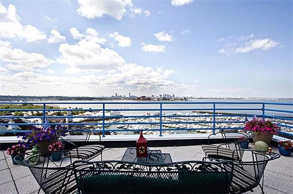 2001 Marina Dr
