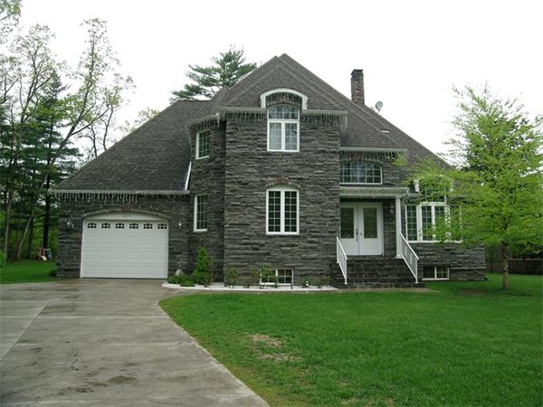 124 Witheridge St
