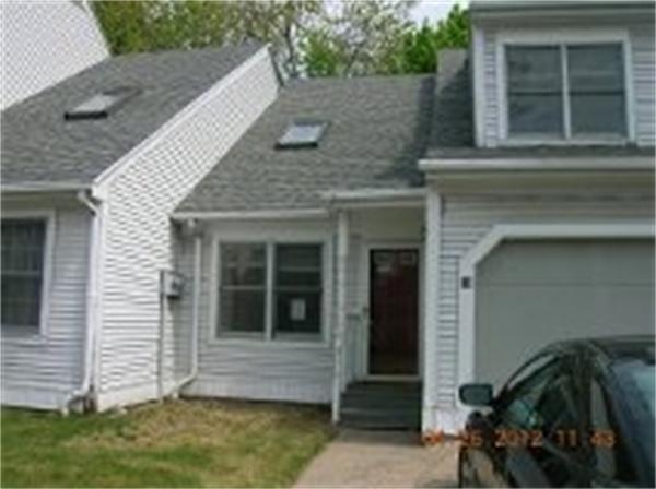 169 Main St