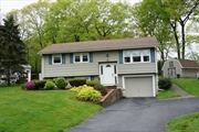 Dracut MA Real Estate Photo
