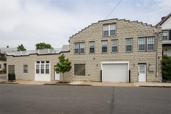 55 Vernon St