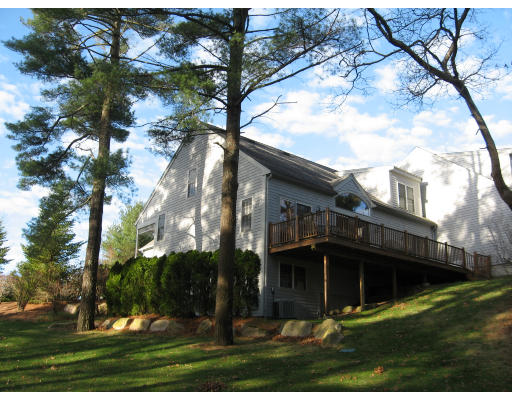 14 Laurel Hill Ct