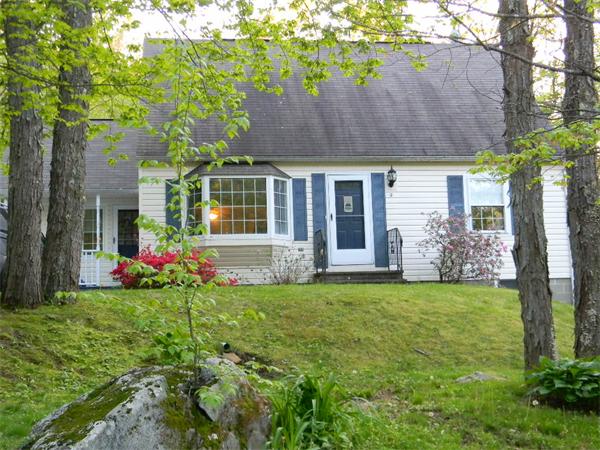 4 Howlett Drive