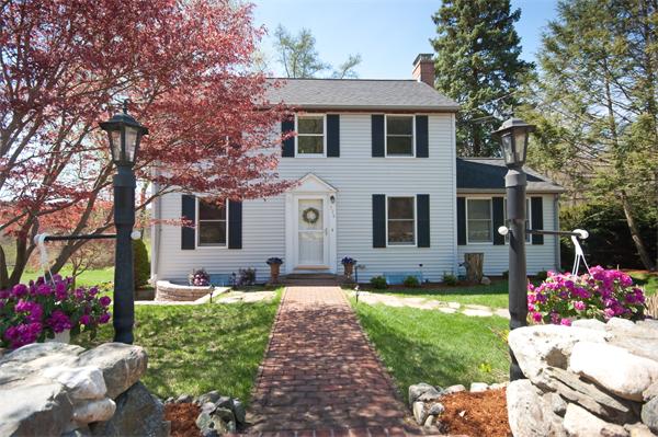  Lexington MA Open Houses | Open Homes | CPC Open Houses, First open house.  Lovely home on gorgeous lot!
A must see!
