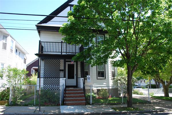 66 Victoria St