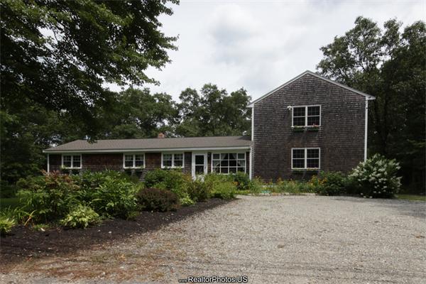 107 Bullock Rd