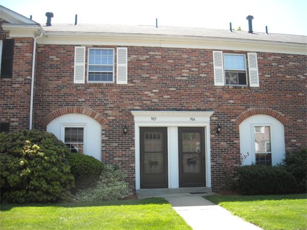 905 Windsor Drive